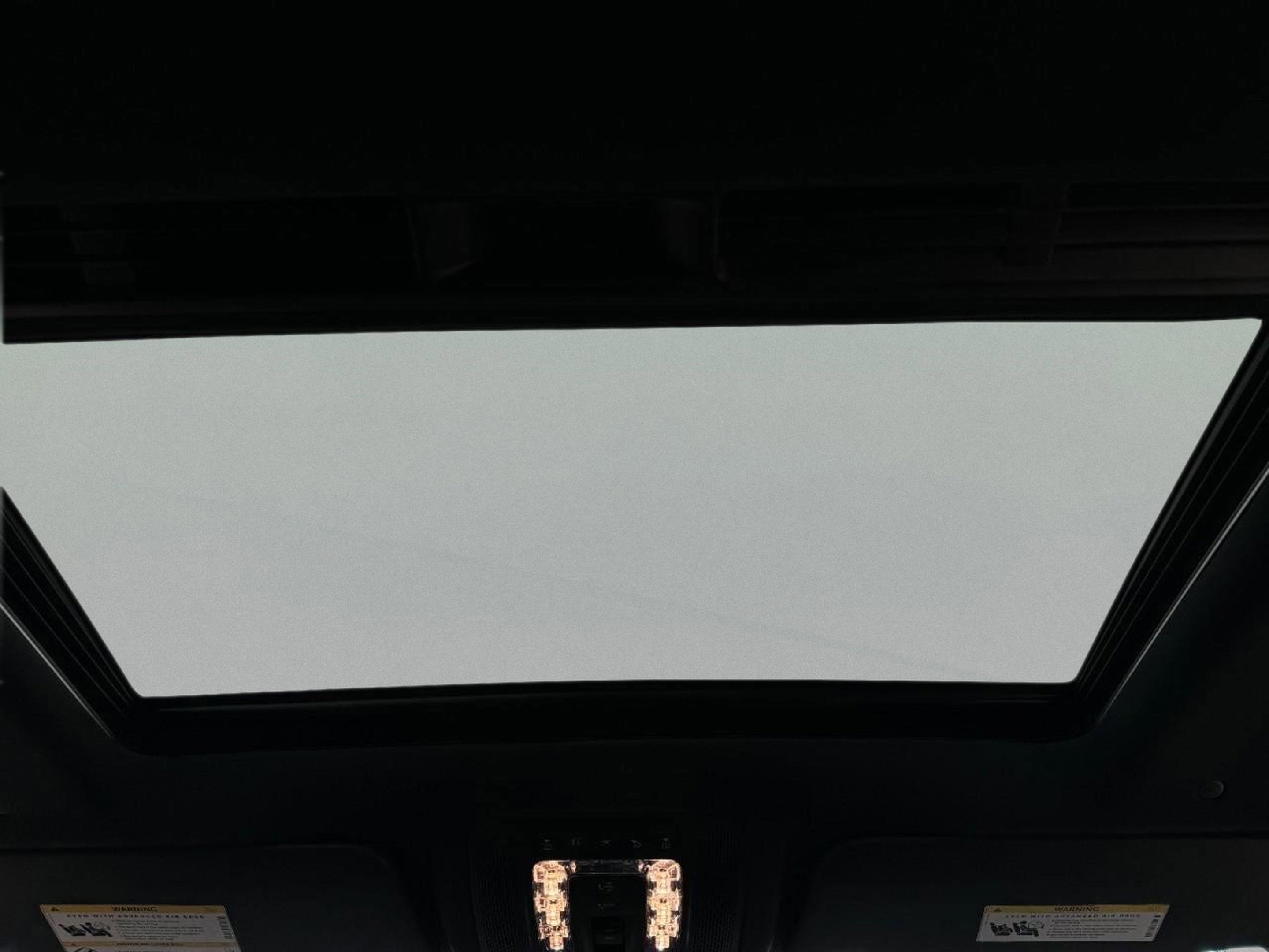 Used 2022 Mercedes-Benz GLE 350 4MATIC image 12