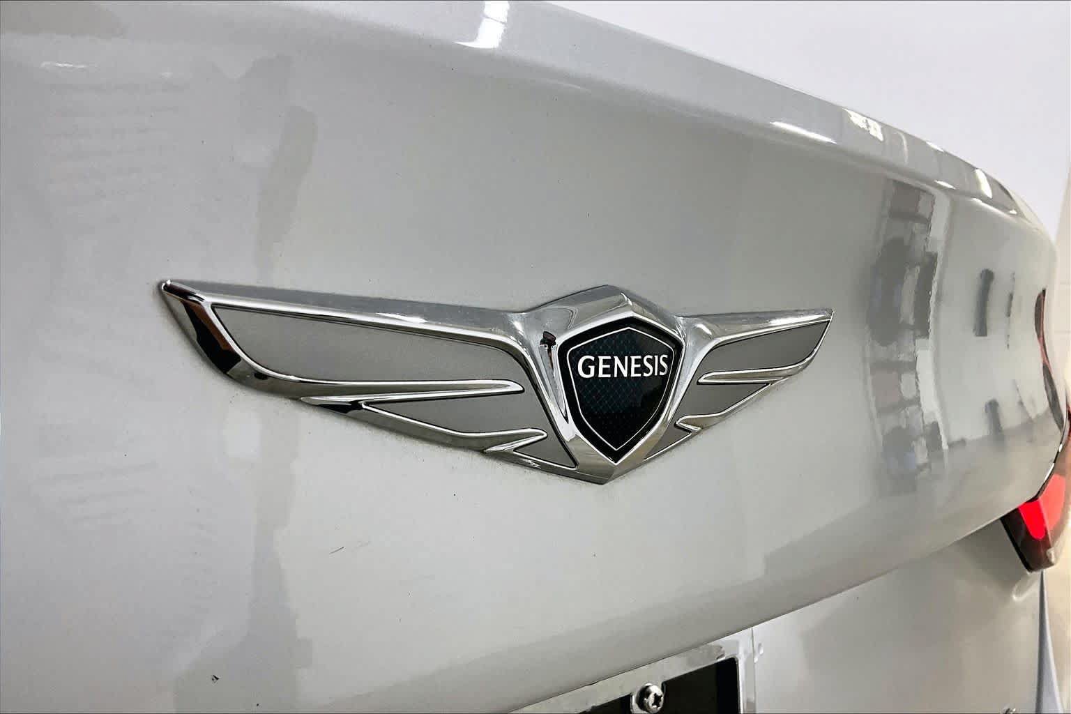 Used 2018 Genesis G80 5.0 Ultimate AWD/4WD image 30