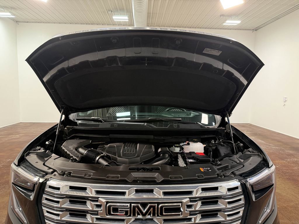 Used 2024 GMC Acadia Denali w/ LPO, Floor Liner Package image 87