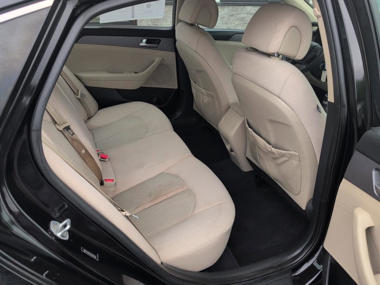 Used 2017 Hyundai Sonata SE FWD image 12