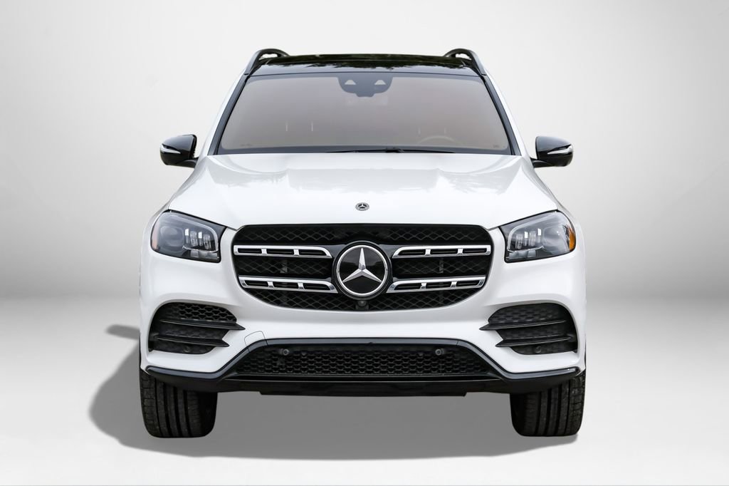 Used 2021 Mercedes-Benz GLS 580 4MATIC image 3