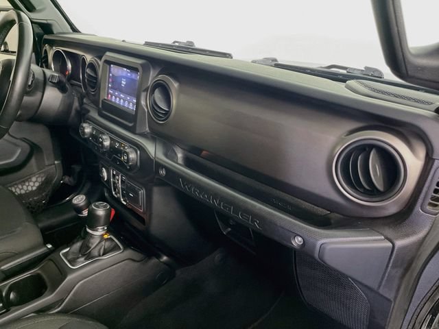 Used 2018 Jeep Wrangler Unlimited Sport S AWD/4WD image 28