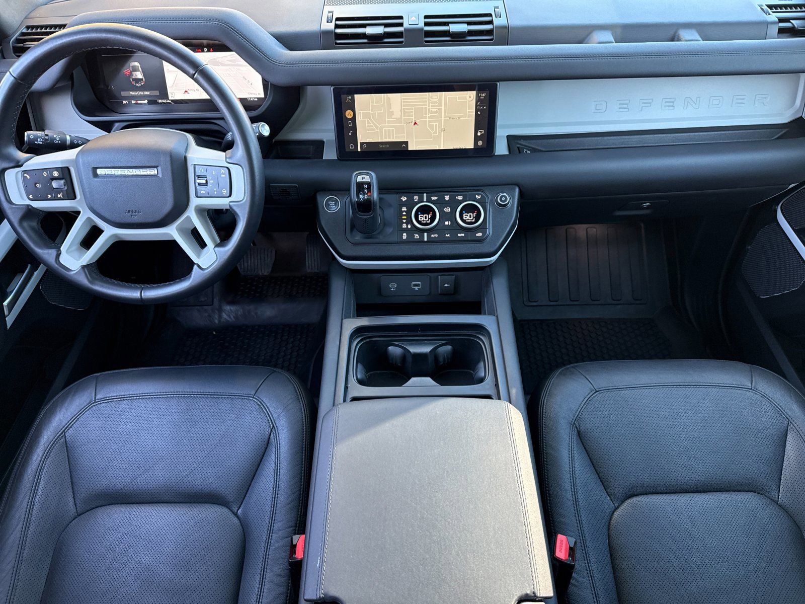 Used 2024 Land Rover Defender 110 S image 14