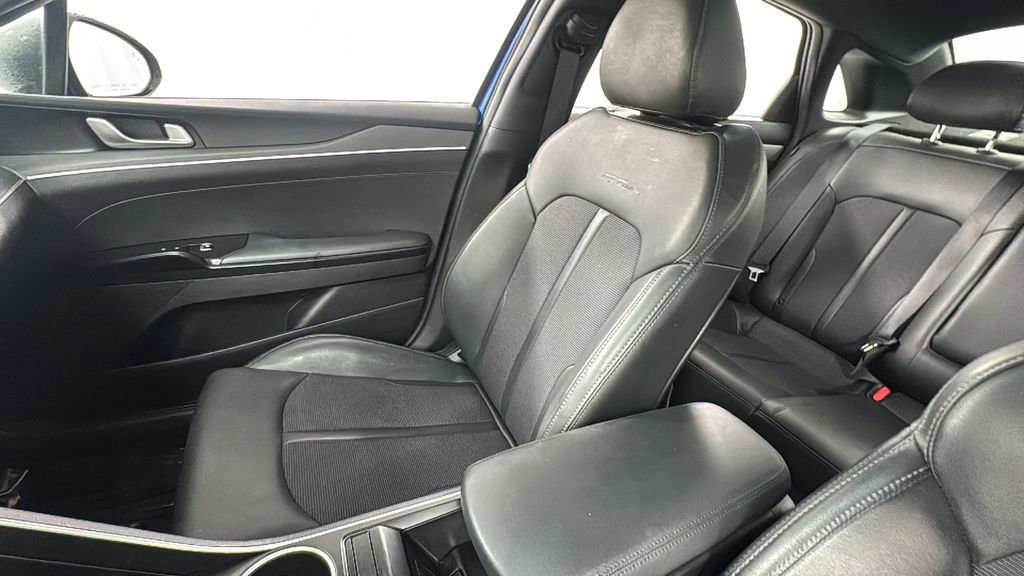 Used 2023 Kia K5 GT-Line image 13