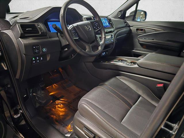 Used 2024 Honda Passport TrailSport image 14