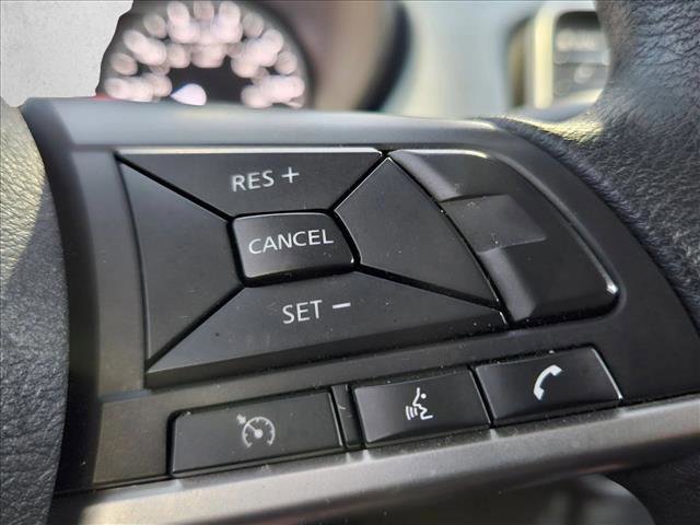 Used 2025 Nissan Versa SV image 16