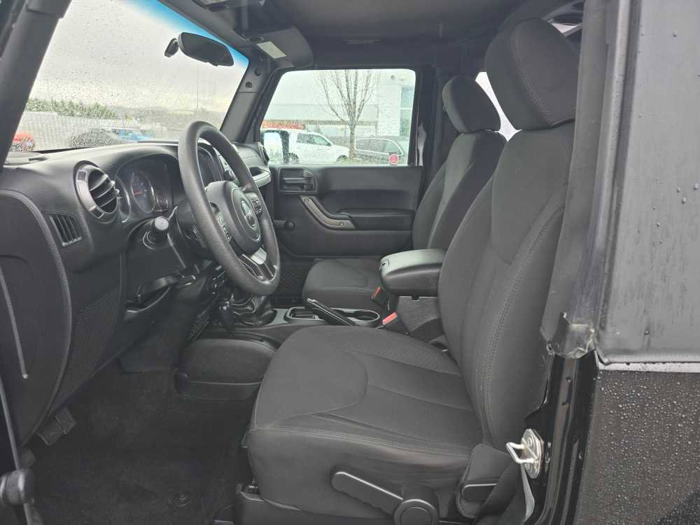 Used 2018 Jeep Wrangler Sport image 9