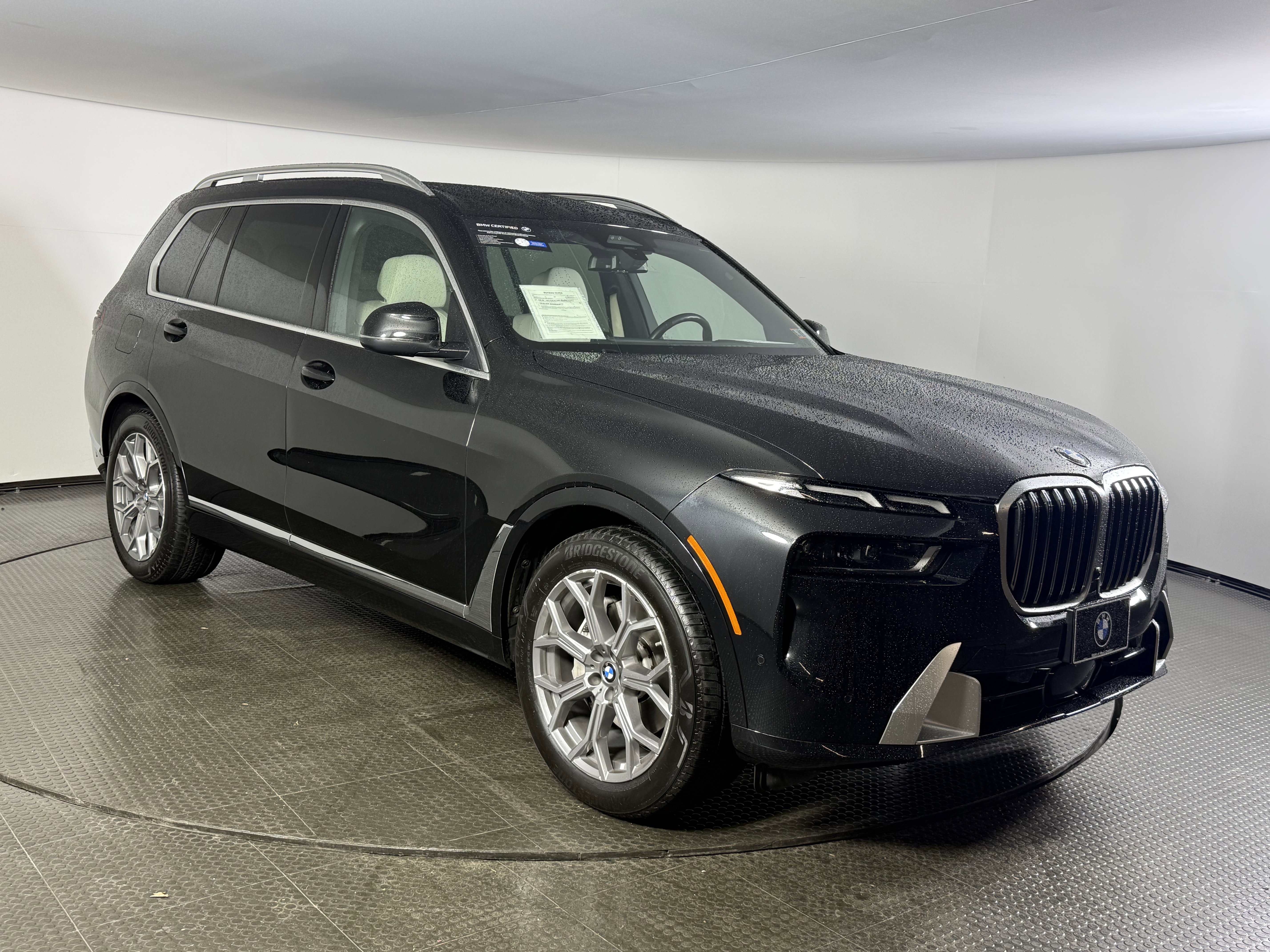 Certified 2024 BMW X7 xDrive40i w/ Climate Comfort Package AWD/4WD image 3