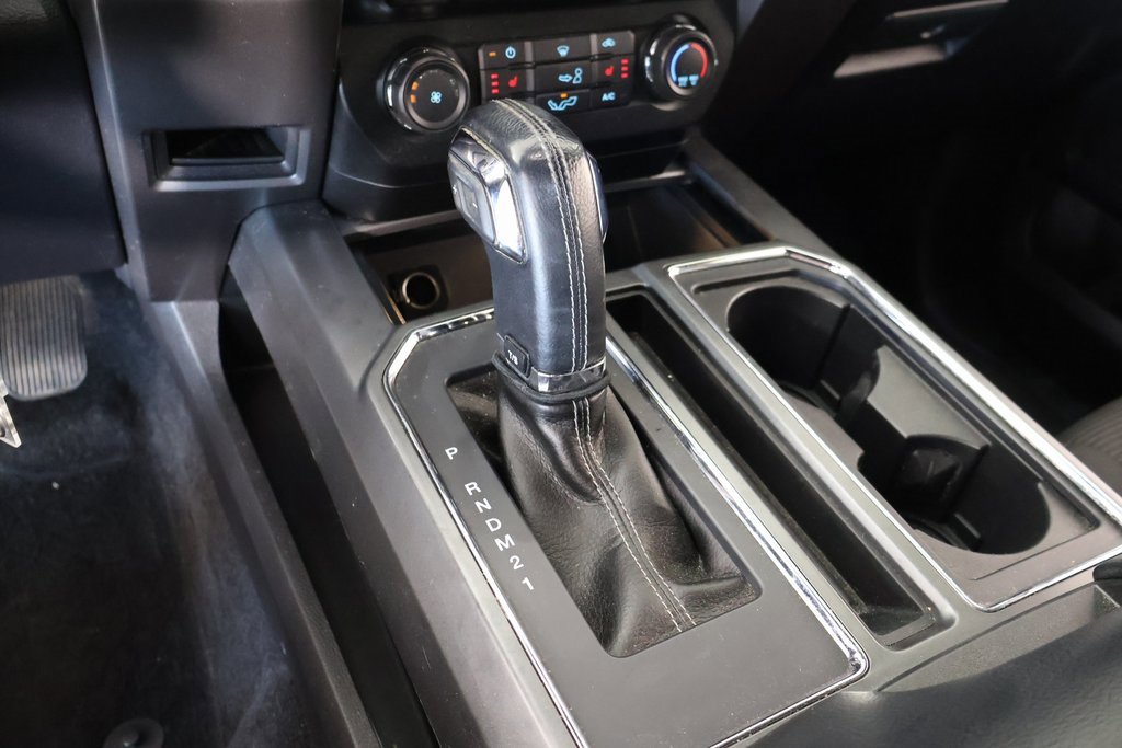 Used 2016 Ford F150 XLT w/ Equipment Group 302A Luxury image 8