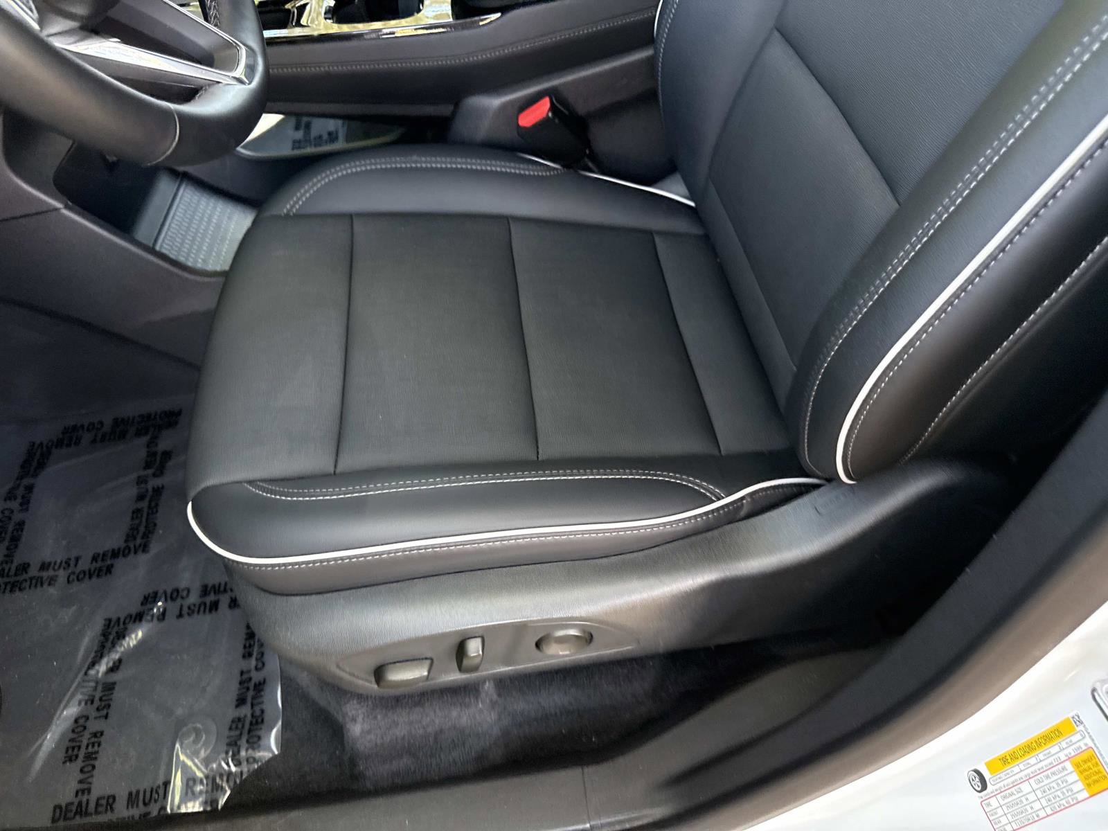 Used 2025 Buick Enclave Preferred FWD image 24