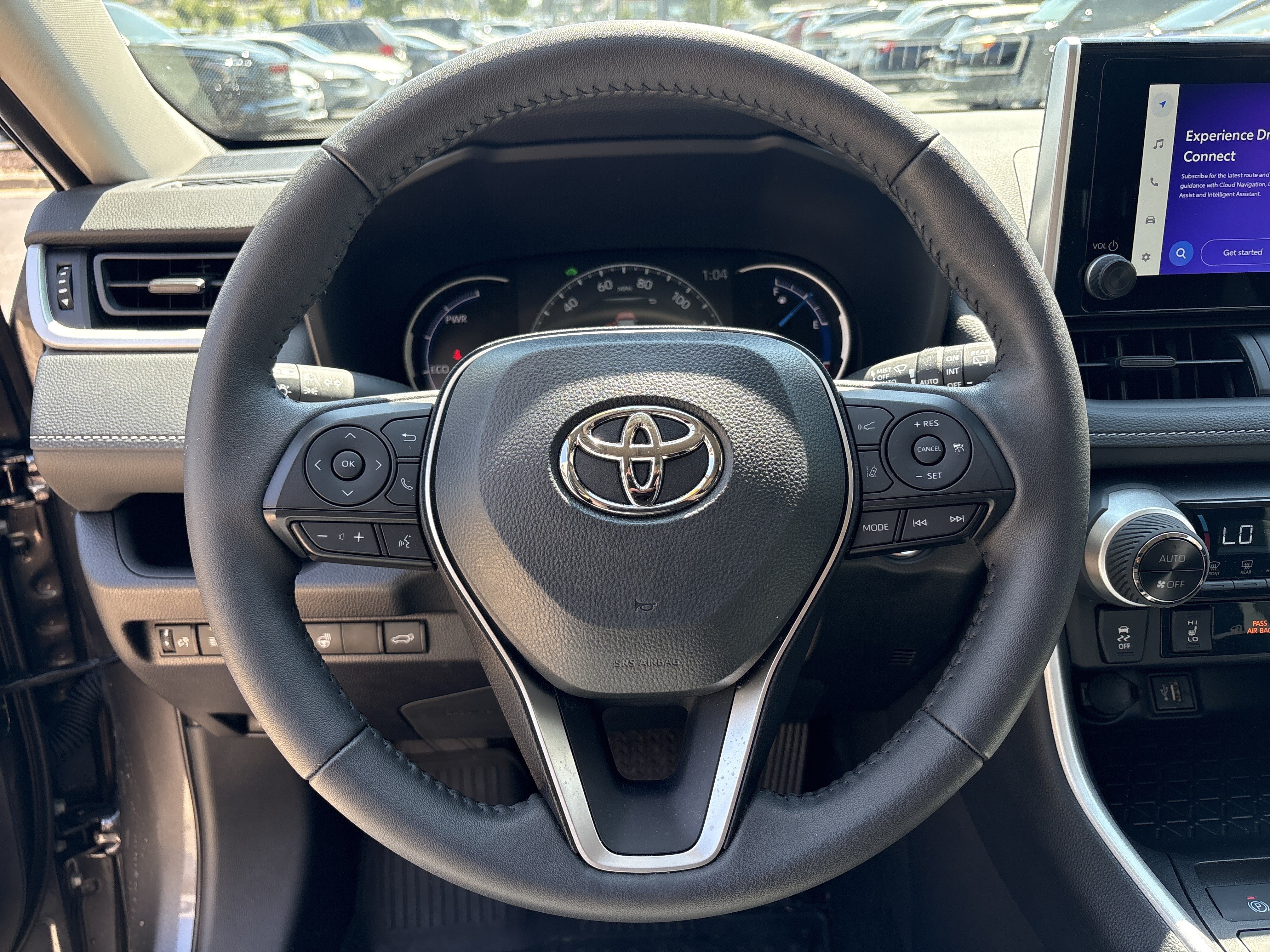 Used 2025 Toyota RAV4 XLE w/ Convenience Package AWD/4WD image 18