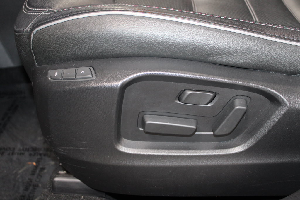 Used 2025 MAZDA CX-5 AWD 2.5 S w/ Preferred Package image 32