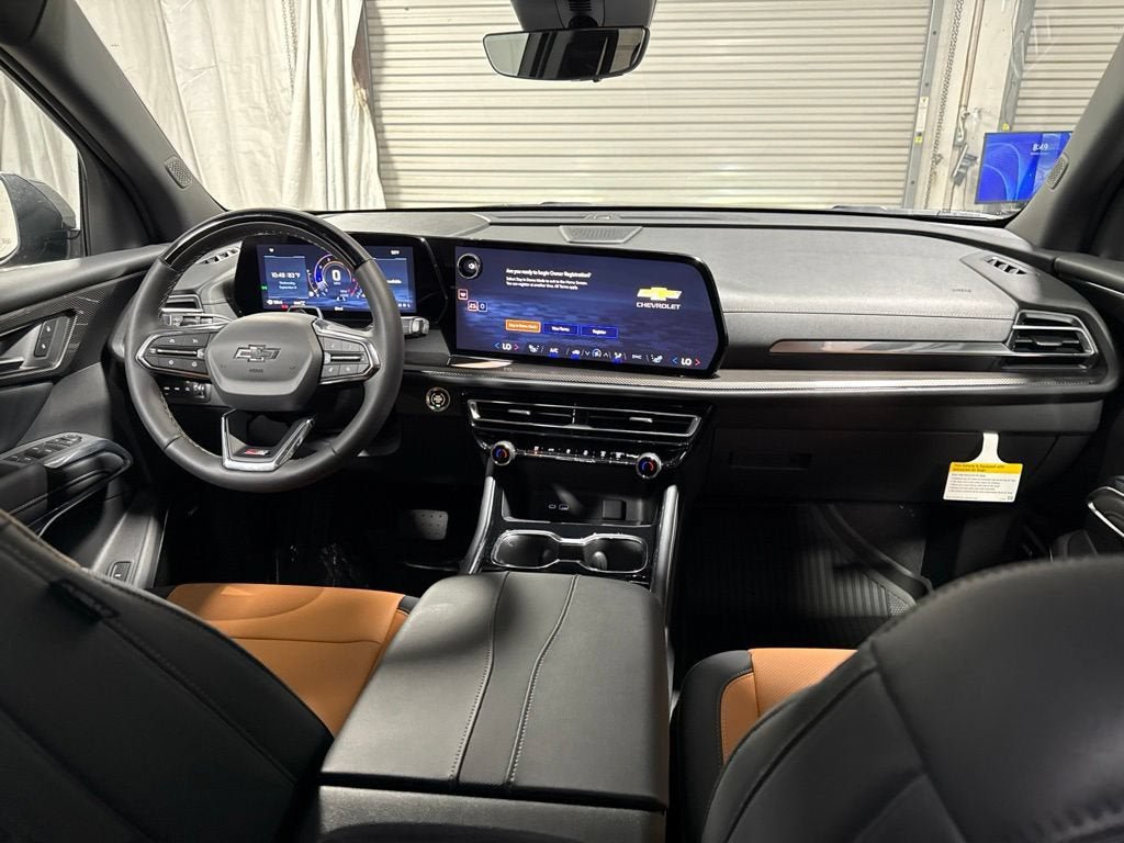 New 2027 Chevrolet Traverse Z71 w/ Enhanced Driving Package AWD/4WD image 14