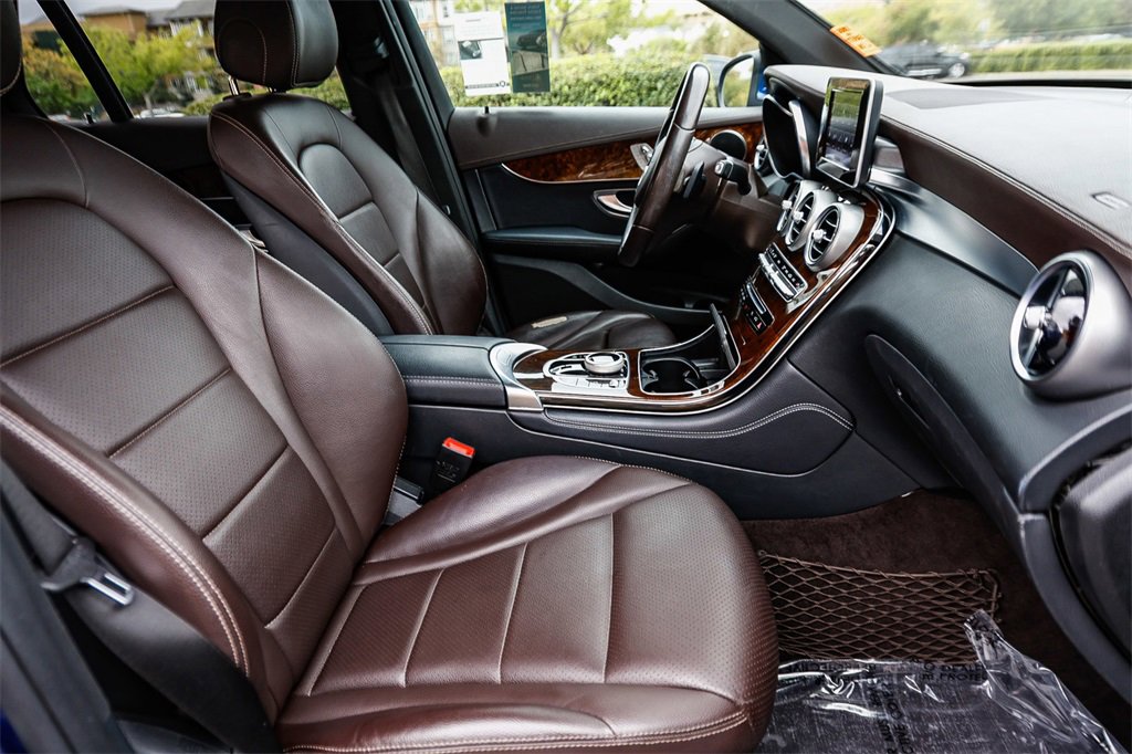Certified 2018 Mercedes-Benz GLC 300 4MATIC image 16