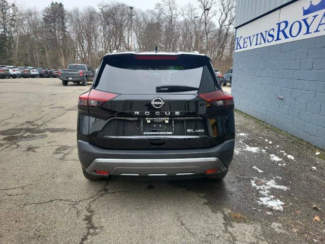 Used 2023 Nissan Rogue SL w/ SL Premium Package image 8