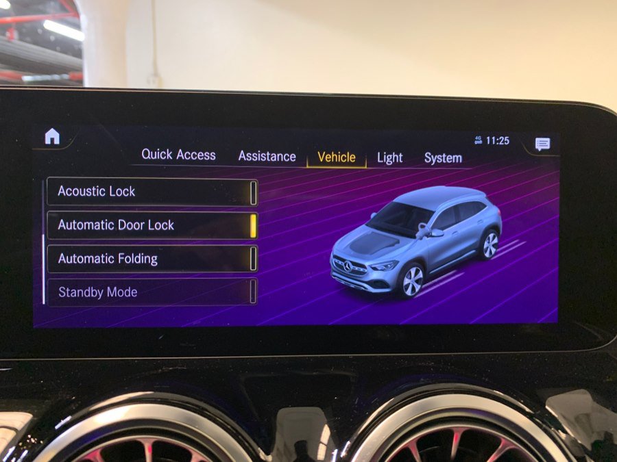 Used 2023 Mercedes-Benz GLA 250 4MATIC w/ AMG Line Exterior image 45