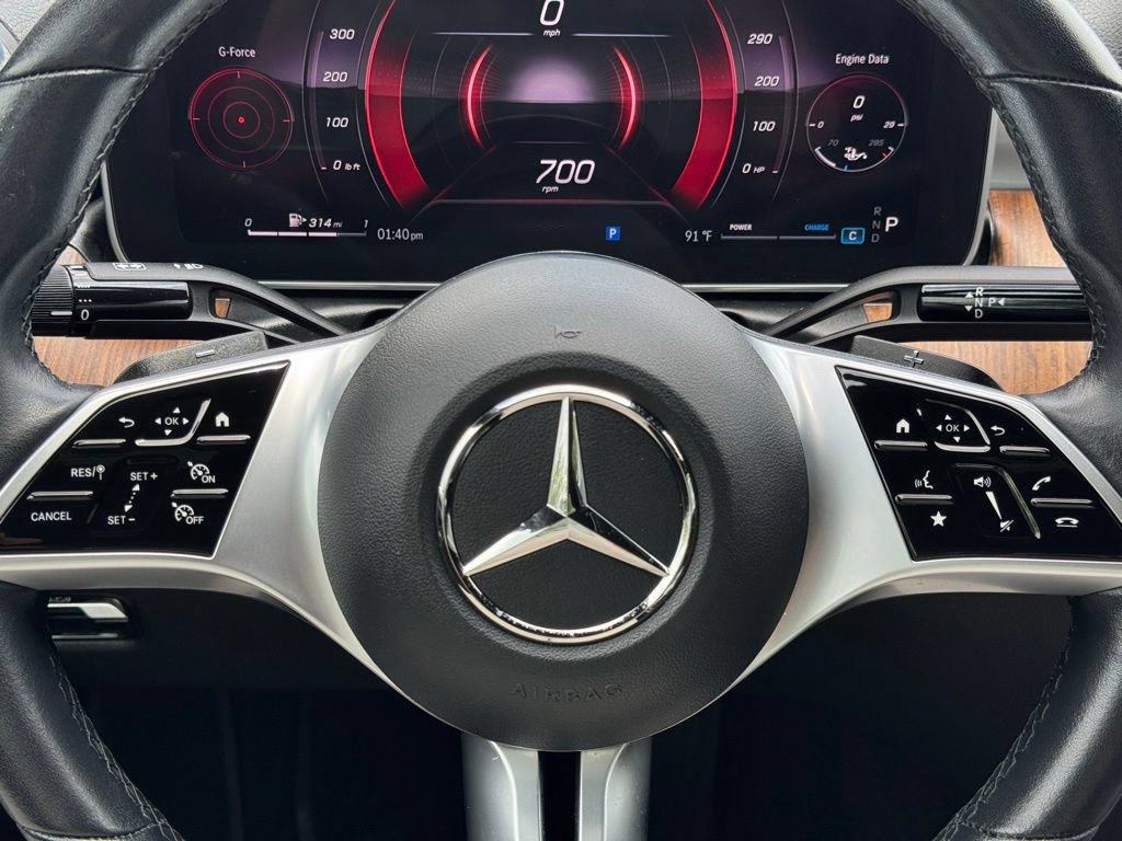 Used 2025 Mercedes-Benz C 300 4MATIC Sedan image 10