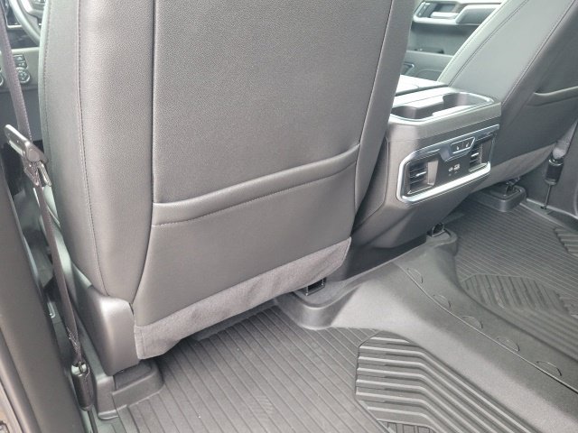 Used 2025 Chevrolet Silverado 1500 LTZ AWD/4WD image 31