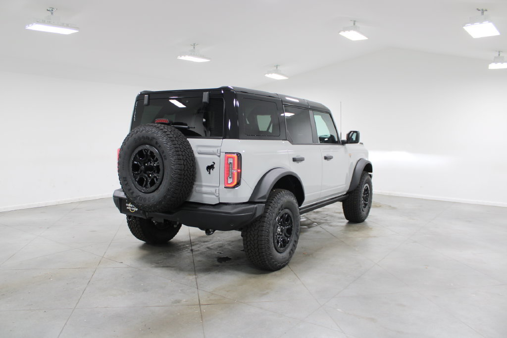 New 2026 Ford Bronco Badlands w/ Wildtrak Package AWD/4WD image 8