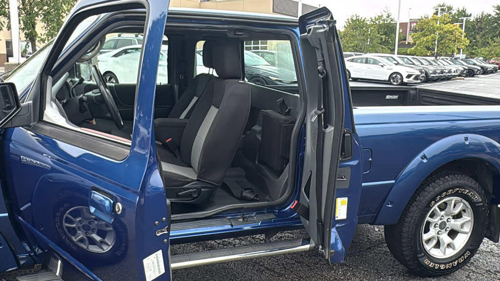 Used 2011 Ford Ranger Sport w/ Bright Trim Group AWD/4WD image 25
