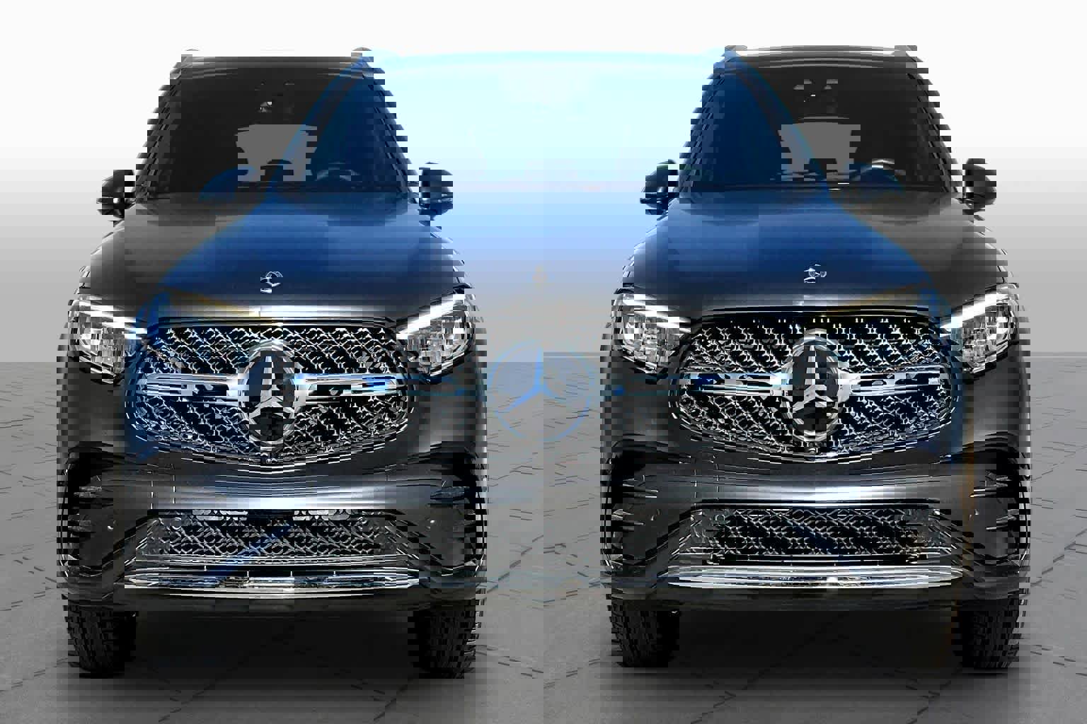 Certified 2024 Mercedes-Benz GLC 300 4MATIC image 4