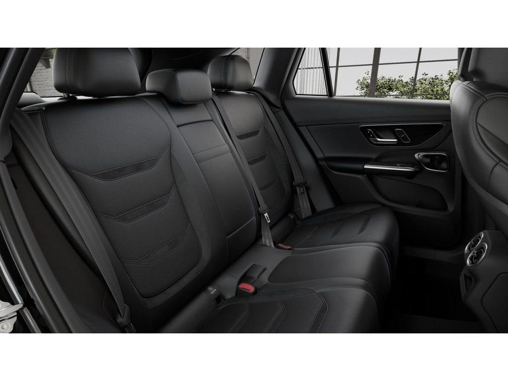 New 2025 Mercedes-Benz GLC 63 AMG S image 5