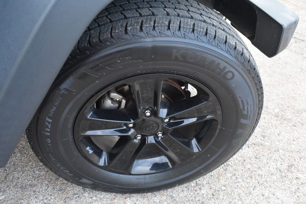 Used 2016 Jeep Wrangler Unlimited Sport w/ Quick Order Package 24S AWD/4WD image 15