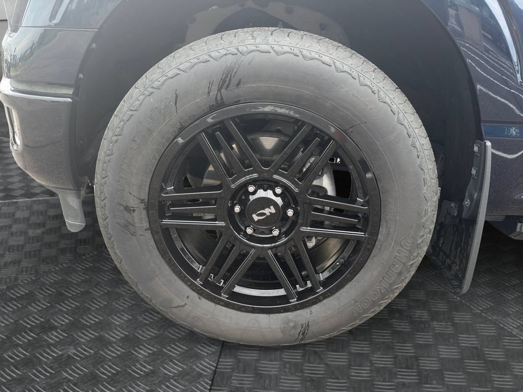 Used 2024 Ford F150 Platinum AWD/4WD image 14