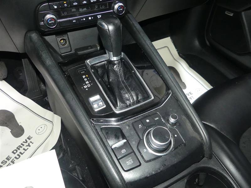 Used 2019 MAZDA CX-5 Touring image 36
