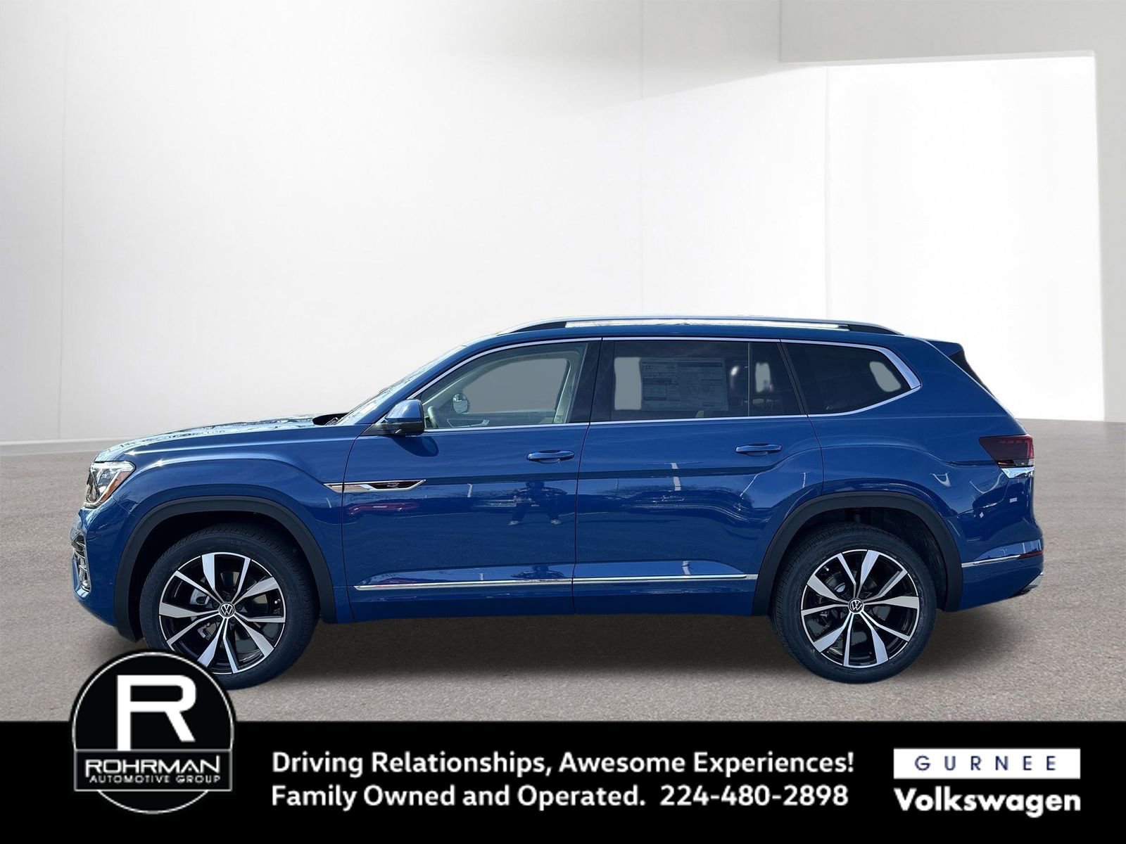 New 2025 Volkswagen Atlas SEL Premium R-Line image 5