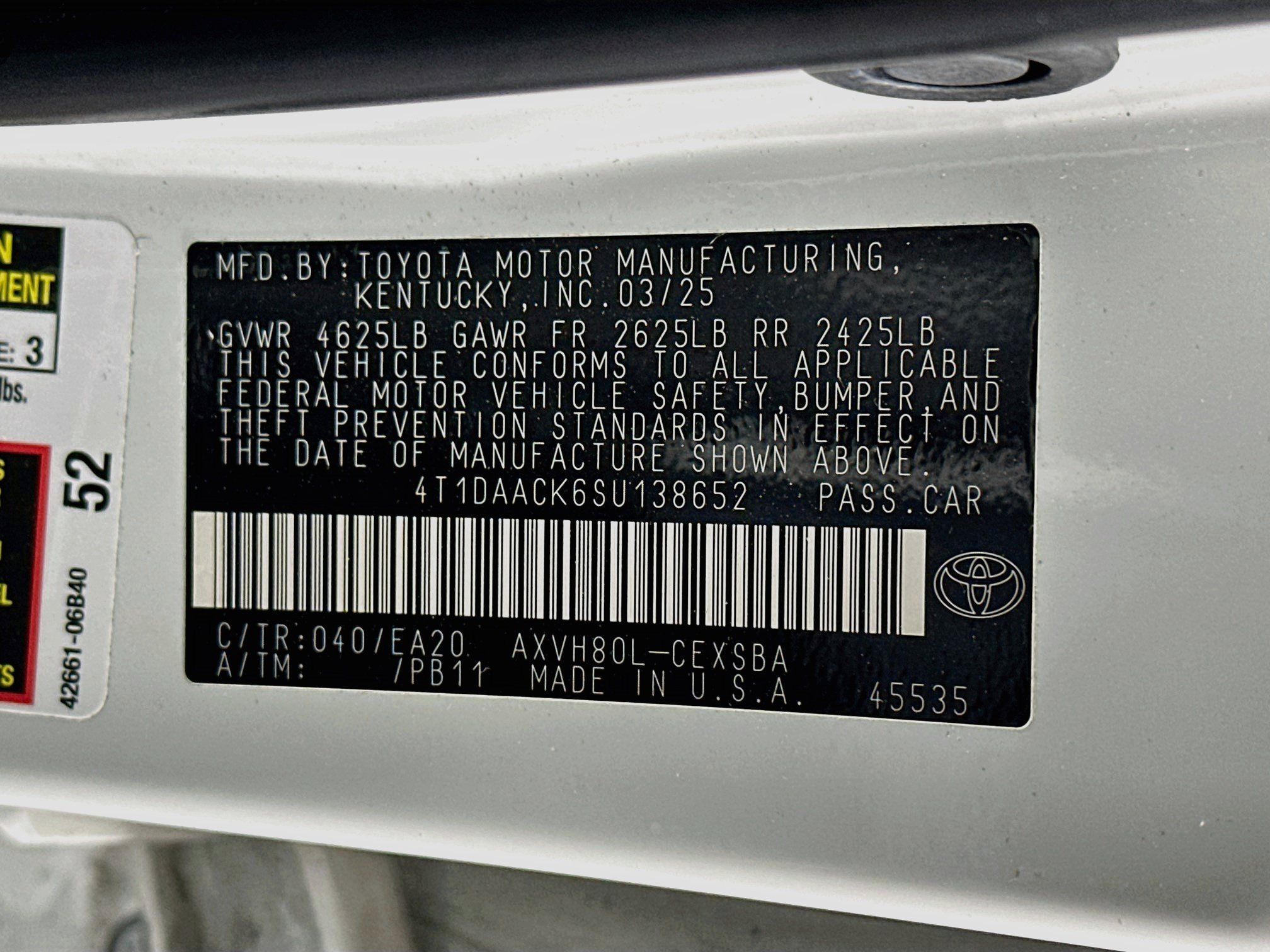 Used 2025 Toyota Camry SE FWD image 12