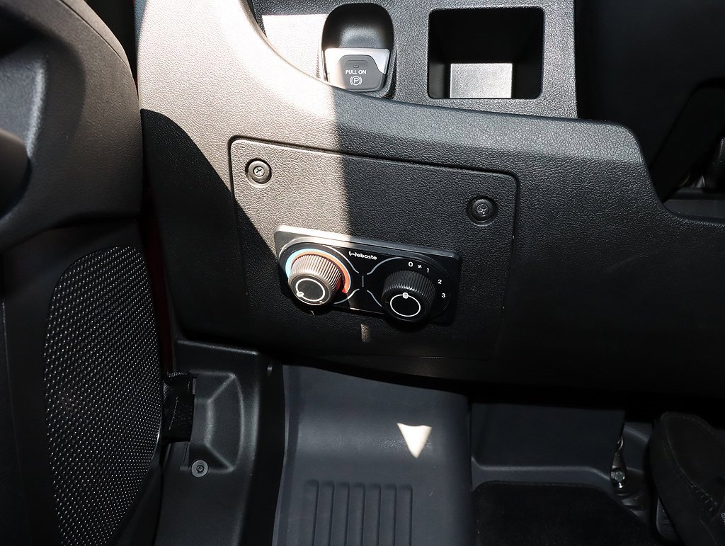 Used 2023 RAM ProMaster 2500 w/ Premium Convenience Group (B) image 33