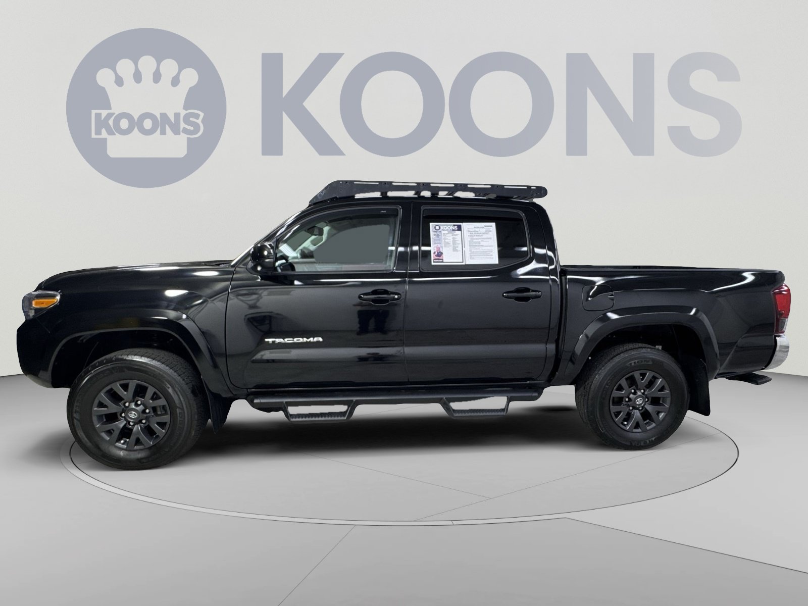 Used 2023 Toyota Tacoma SR5 AWD/4WD image 17