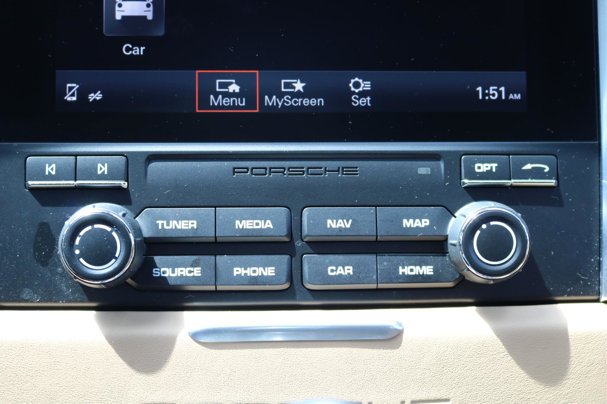 Used 2017 Porsche Macan S image 45