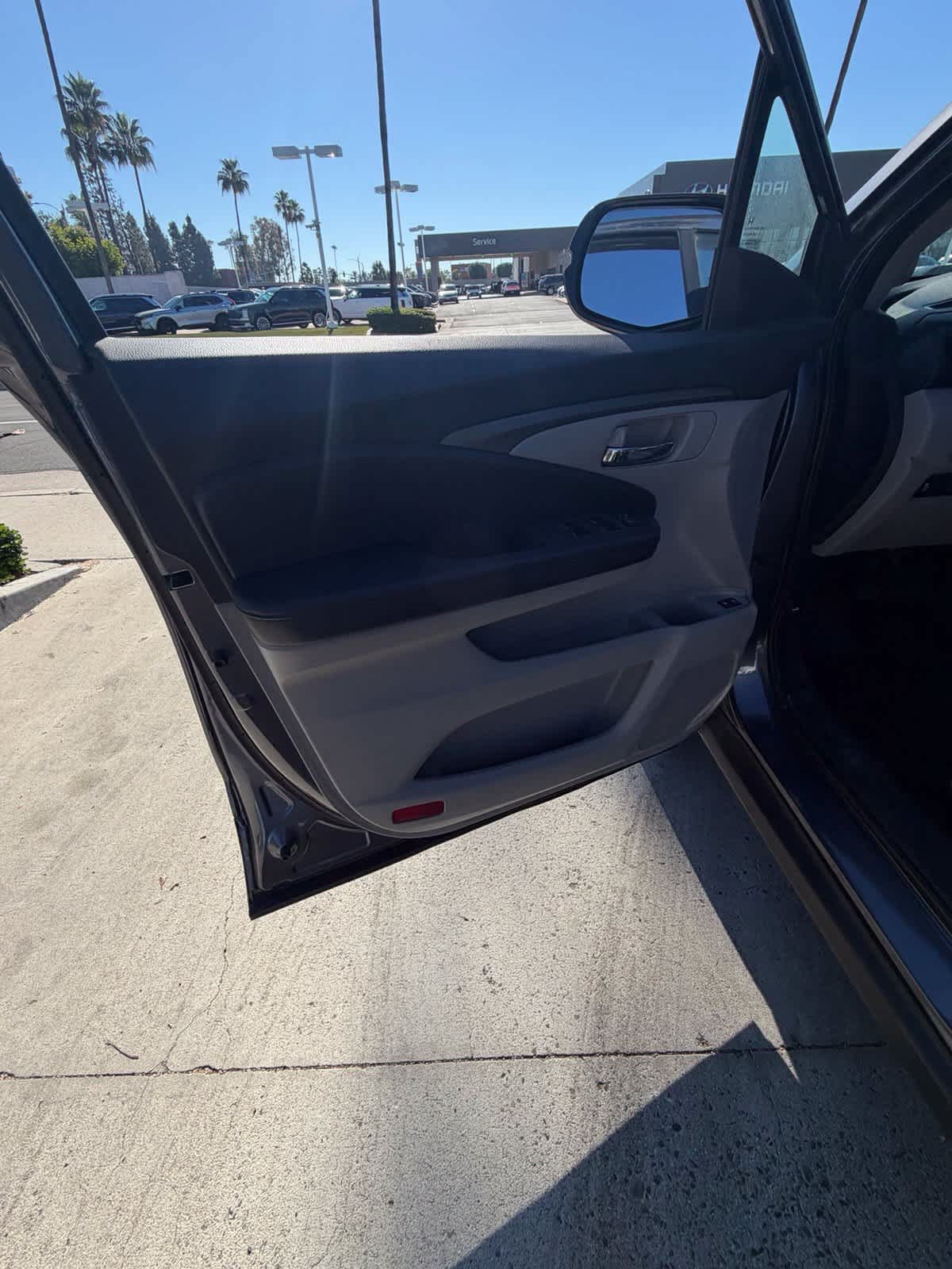 Used 2017 Honda Pilot EX-L image 17