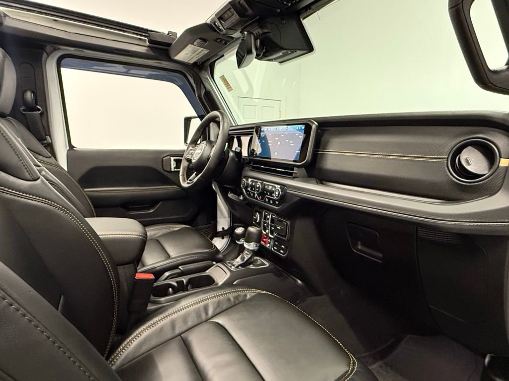 Used 2025 Jeep Wrangler Unlimited Rubicon 392 image 24