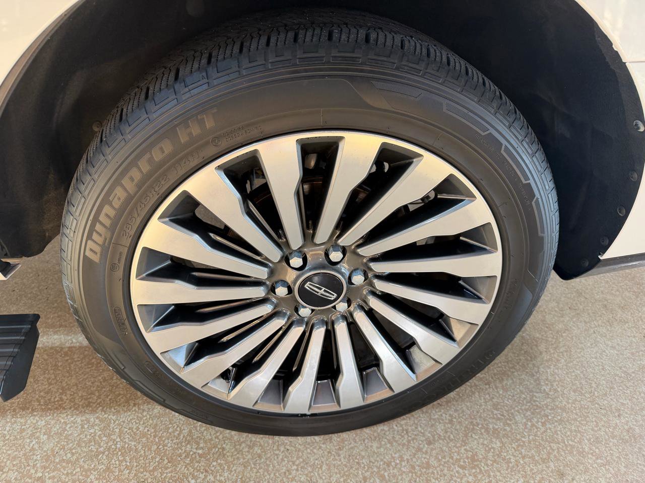 Used 2018 Lincoln Navigator Reserve w/ Technology Package AWD/4WD image 72