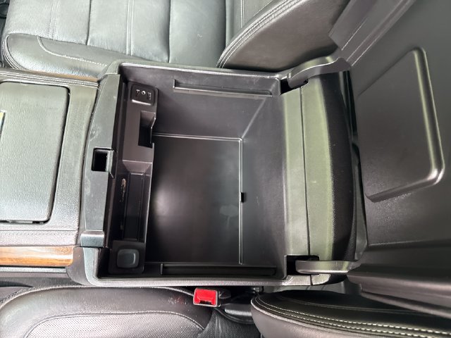 Used 2019 GMC Yukon Denali w/ Denali Ultimate Package AWD/4WD image 26
