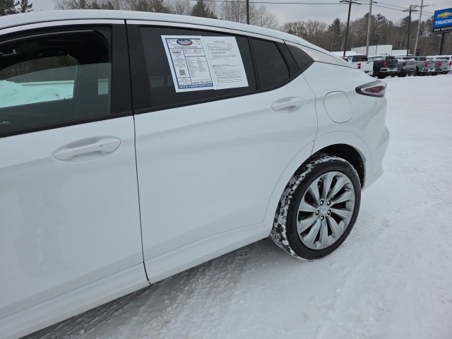 Used 2025 Buick Envista Avenir image 82
