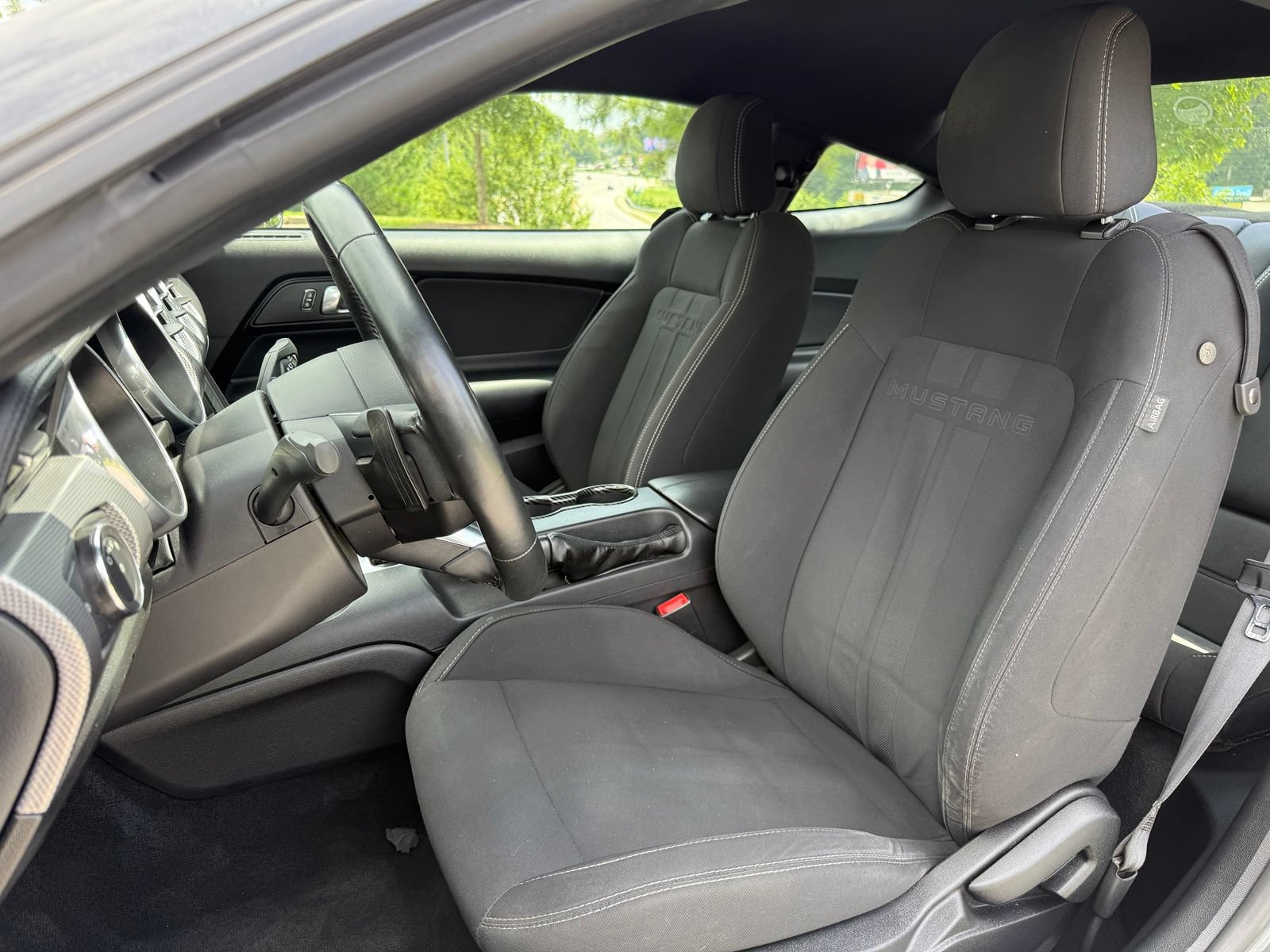 Used 2019 Ford Mustang GT RWD image 37