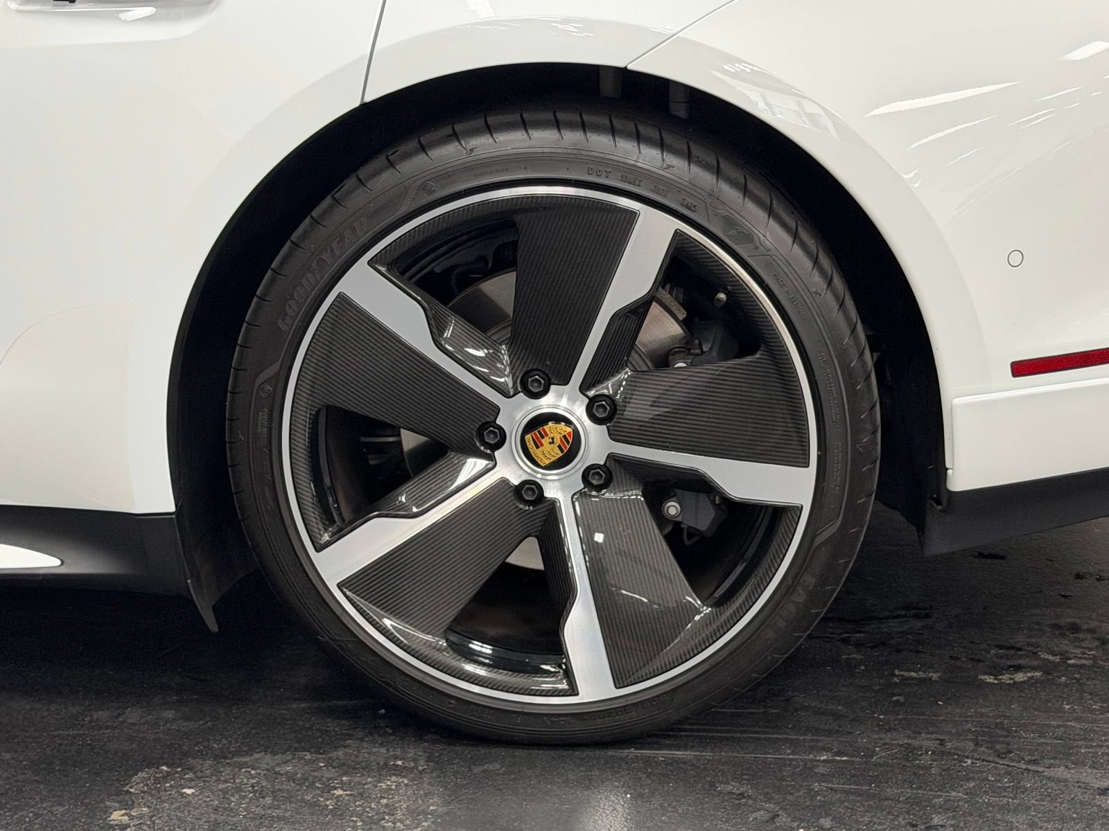 Used 2023 Porsche Taycan w/ Premium Package RWD image 17