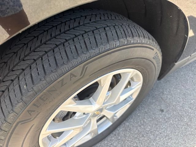 Used 2023 Chevrolet Equinox LT AWD/4WD image 10