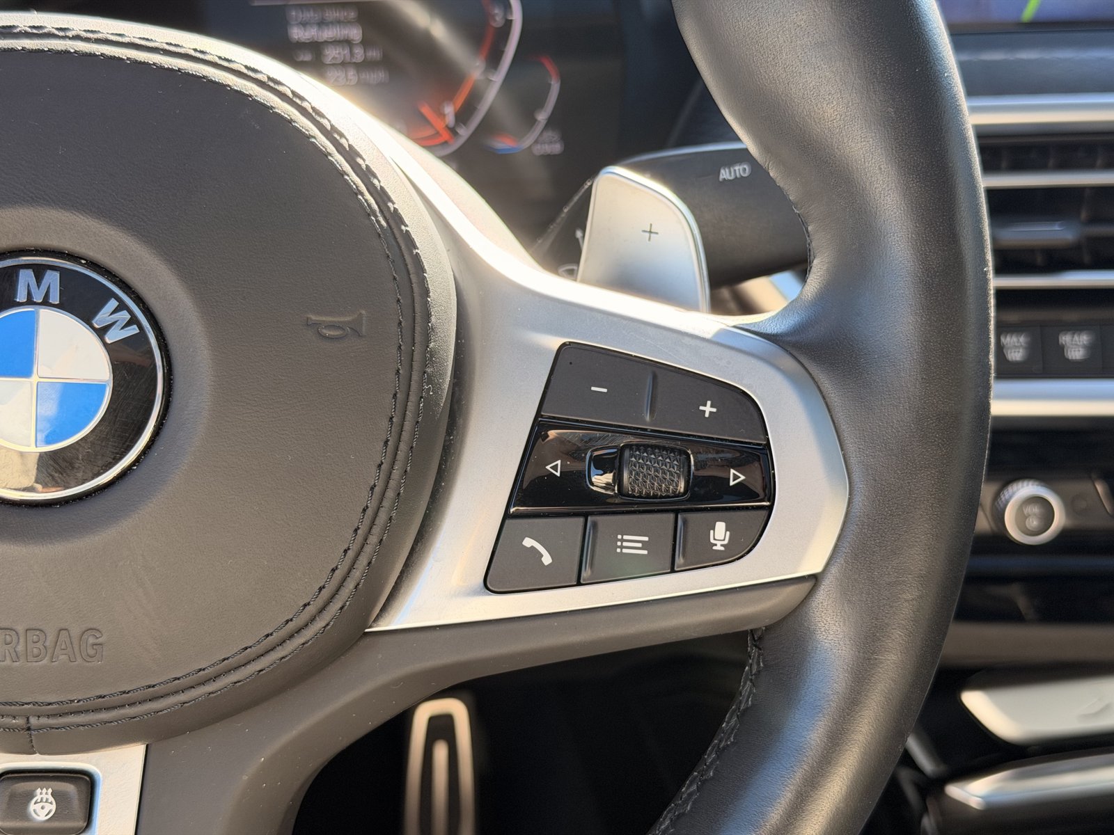 Used 2024 BMW X4 xDrive30i AWD/4WD image 20