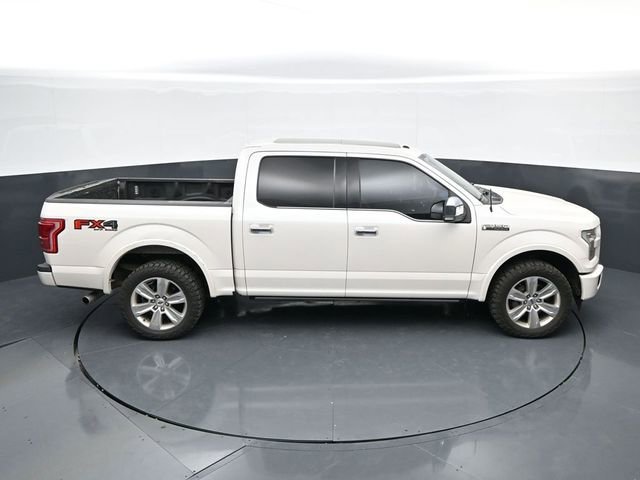 Used 2017 Ford F150 Platinum w/ Equipment Group 701A Luxury AWD/4WD image 16