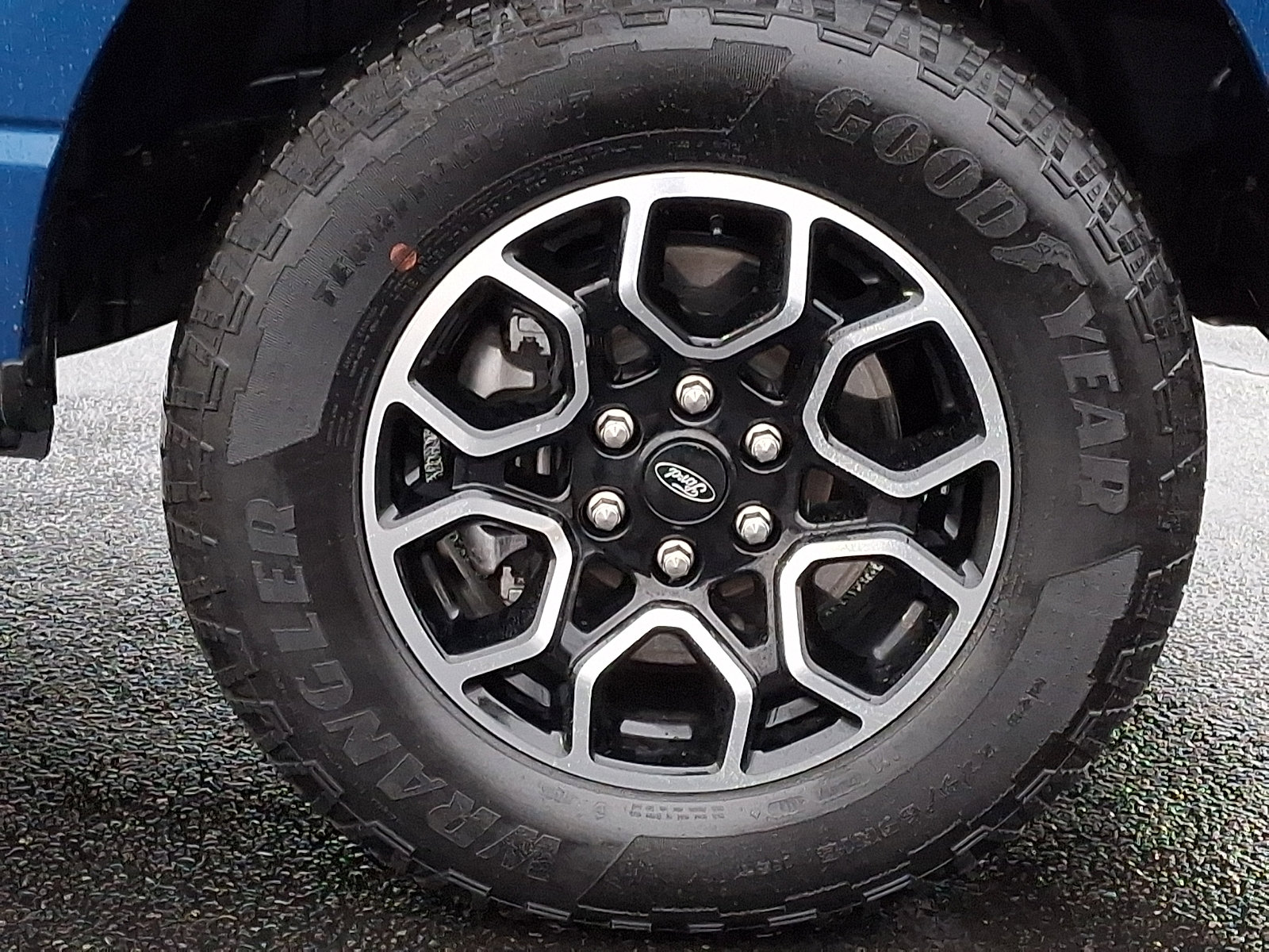 Certified 2023 Ford F150 XL w/ STX Appearance Package image 8