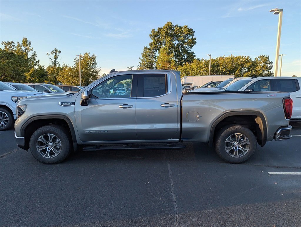 New 2026 GMC Sierra 1500 SLE w/ X31 Off-Road Package image 5