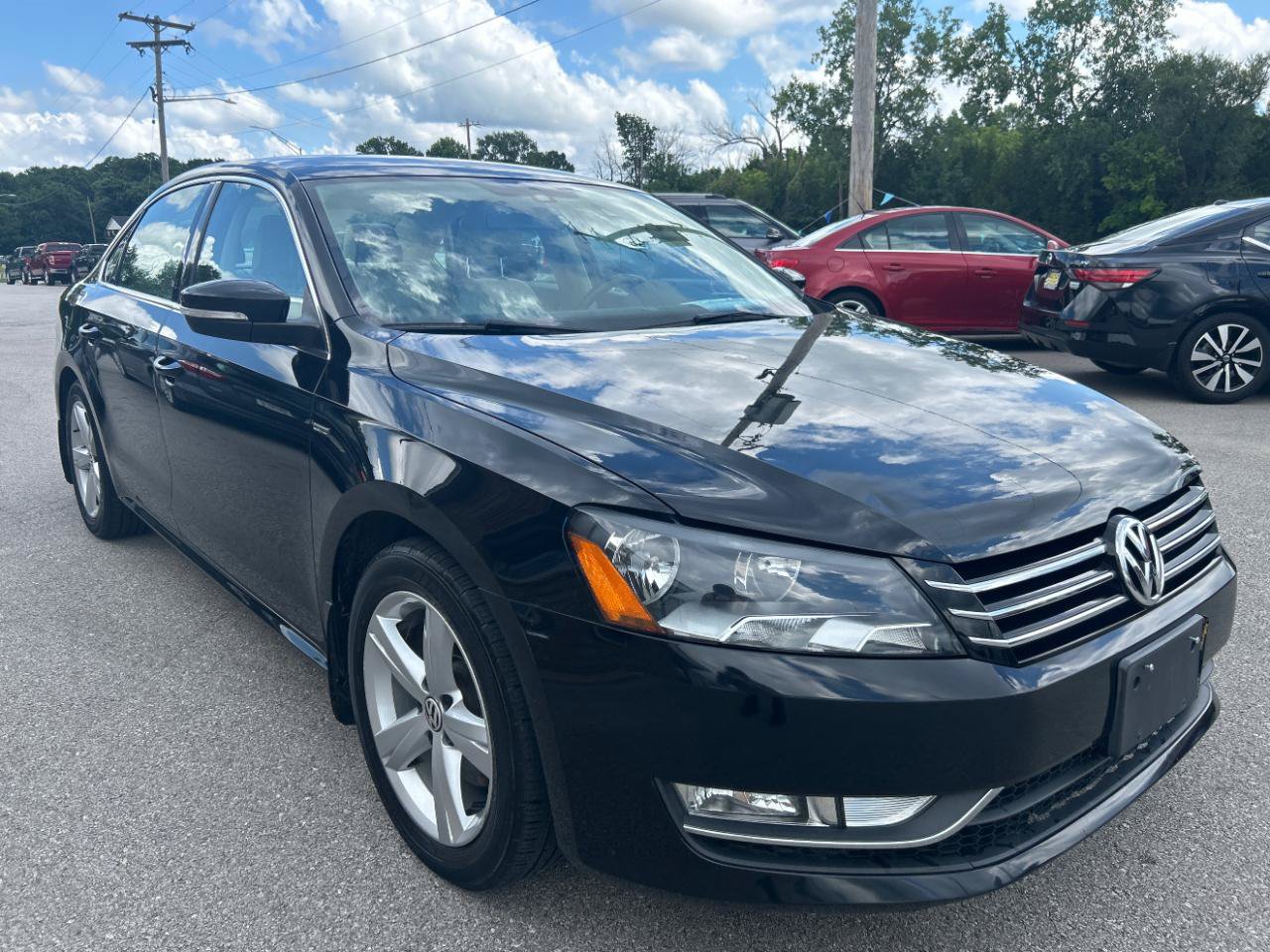 Used 2015 Volkswagen Passat 1.8T Limited Edition FWD image 3