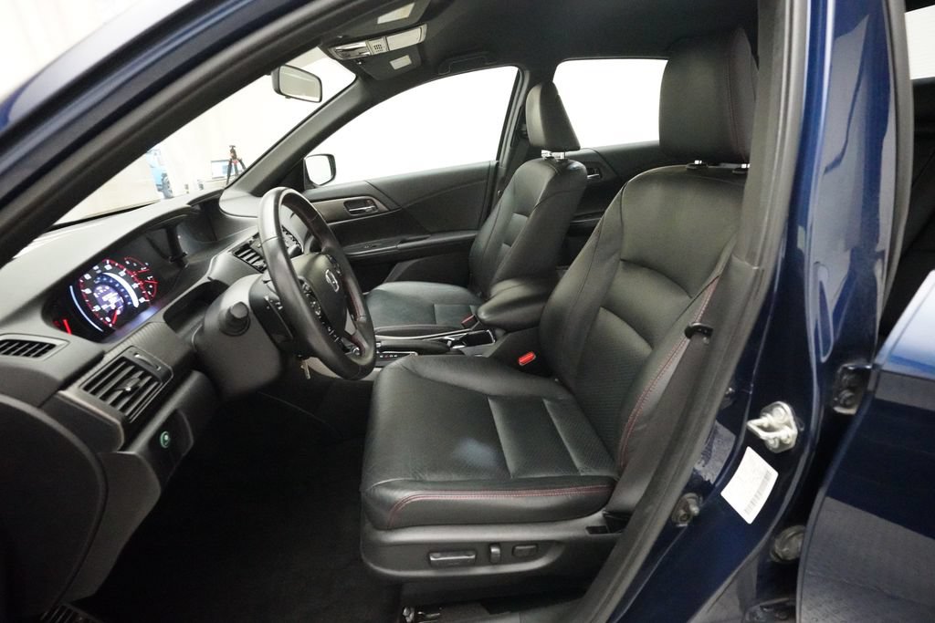 Used 2017 Honda Accord Sport Special Edition image 7