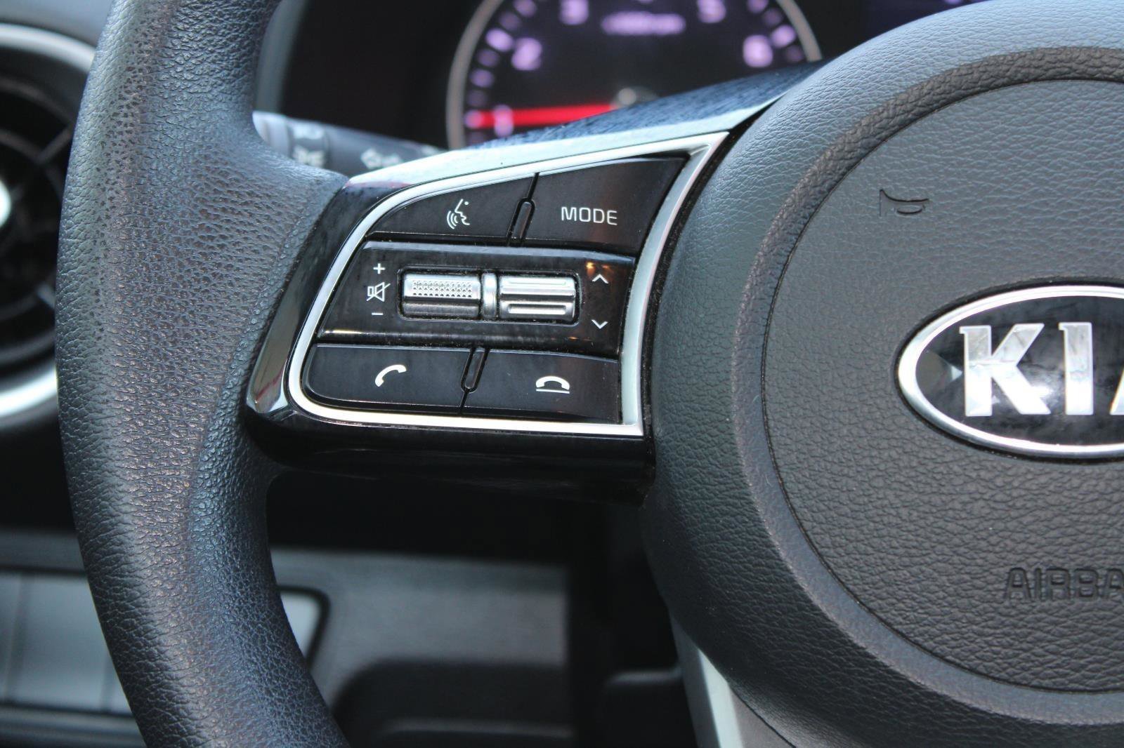 Used 2020 Kia Forte LXS FWD image 26