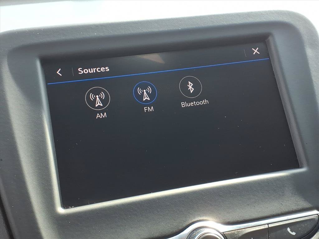 Used 2021 Chevrolet Equinox LS FWD image 10